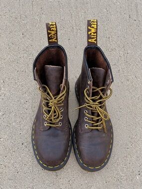 Dr. Martens 1460 Unisex Crazy Horse Leather Boots – Dark Brown Size _US Men's 7